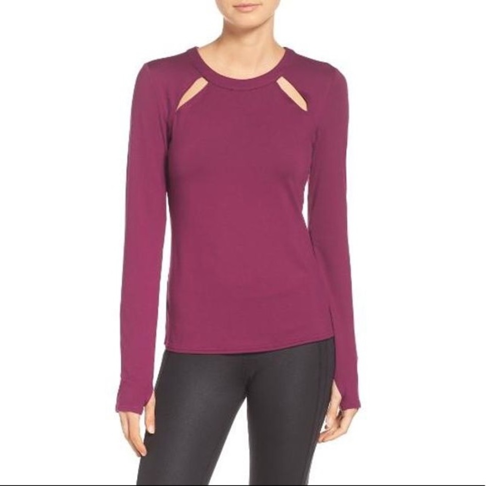 New ALO Yoga Long Sleeve Top